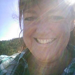 Meet your Posher, Suzanne